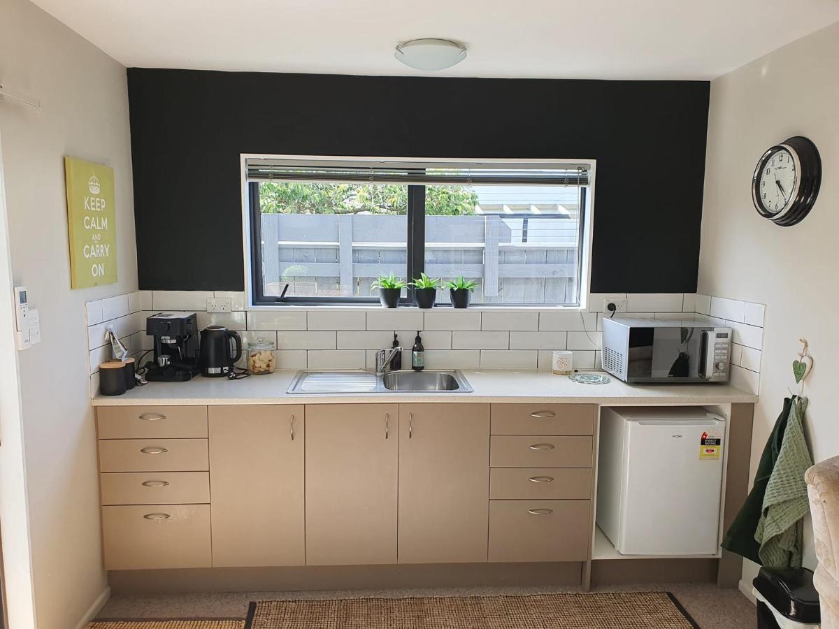 The Tin Hut Apartment Blenheim Ngoại thất bức ảnh