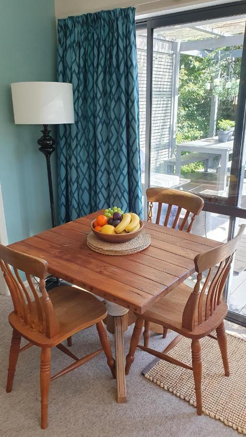 The Tin Hut Apartment Blenheim Ngoại thất bức ảnh